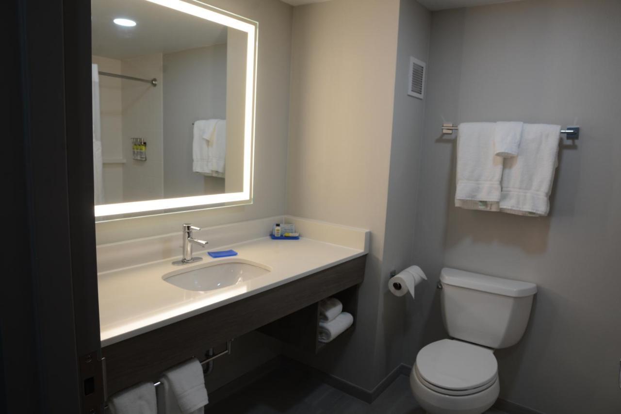 Holiday Inn Express Athens By Ihg Buitenkant foto