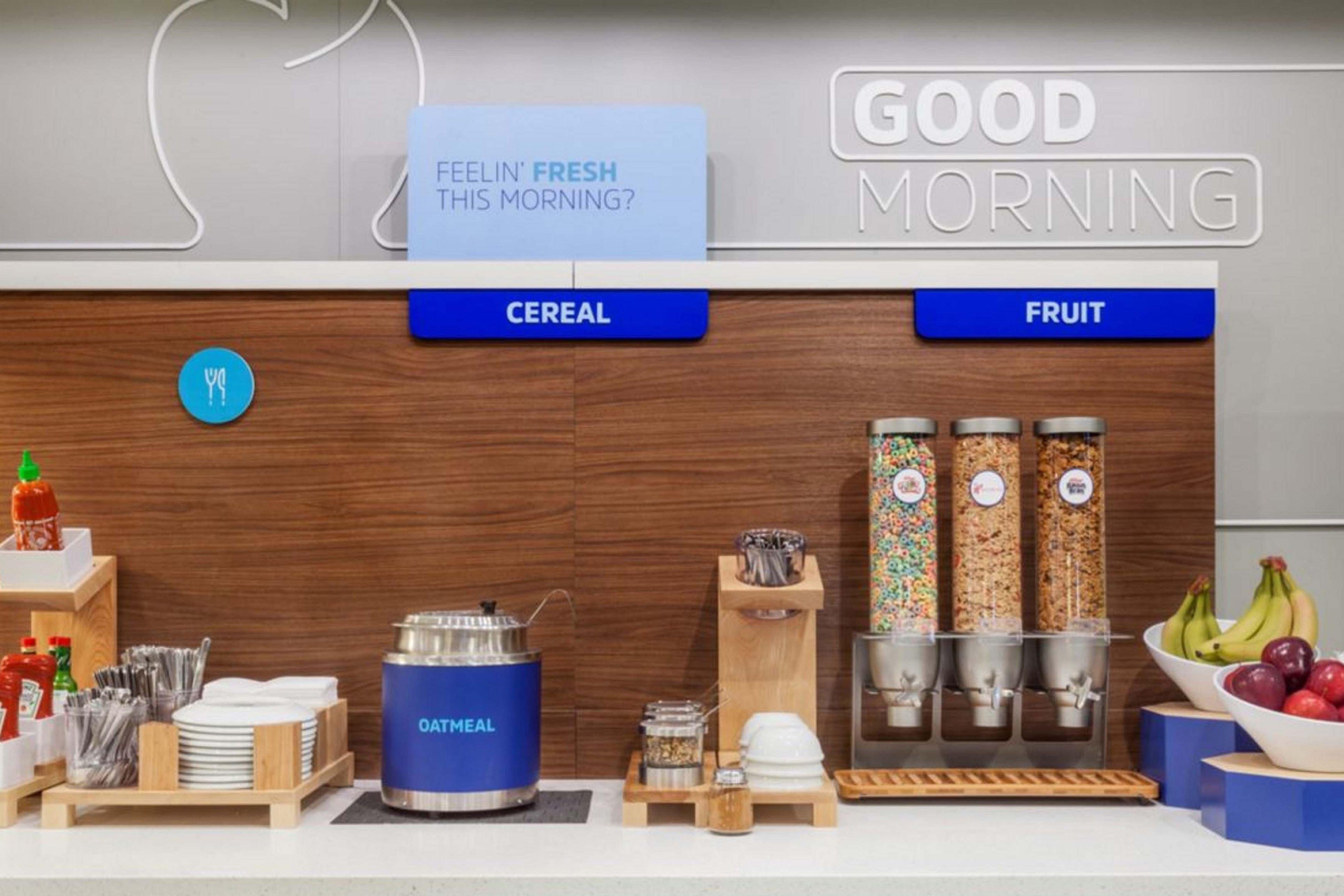 Holiday Inn Express Athens By Ihg Buitenkant foto