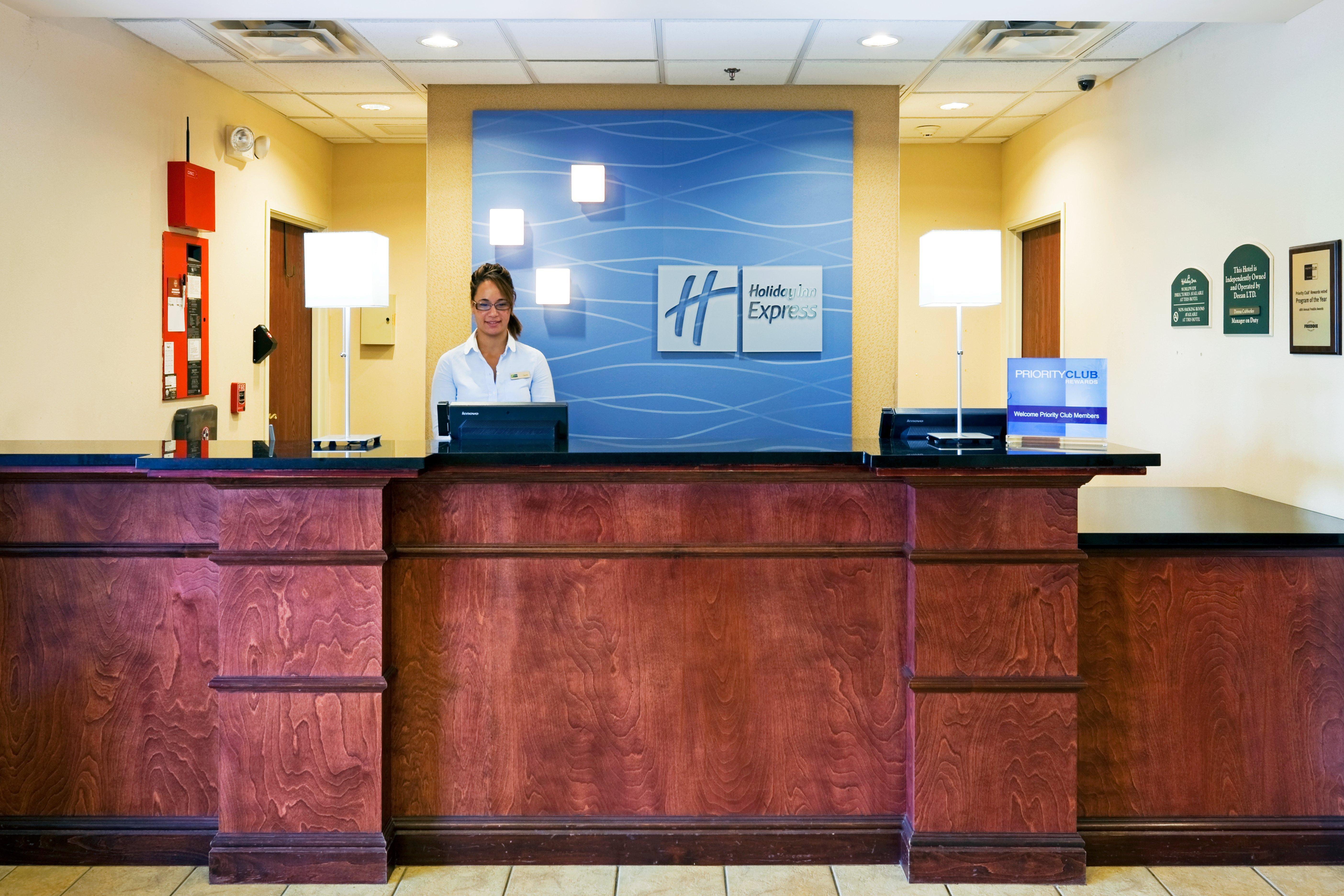 Holiday Inn Express Athens By Ihg Buitenkant foto