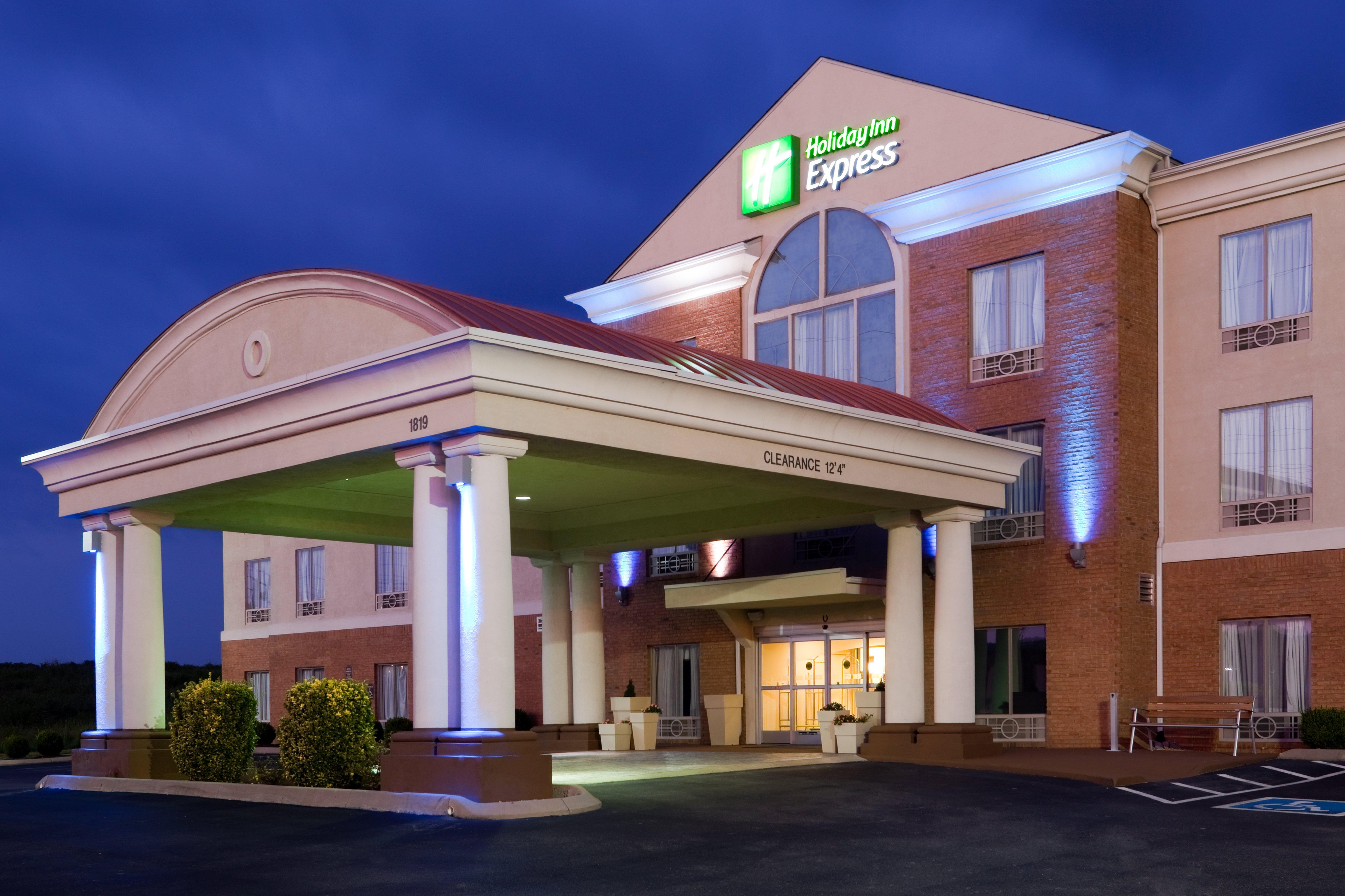 Holiday Inn Express Athens By Ihg Buitenkant foto